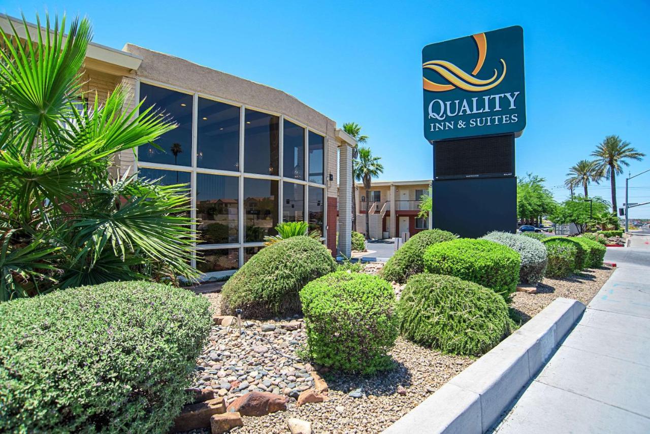 Quality Inn & Suites Phoenix Nw - Sun City Youngtown Bagian luar foto